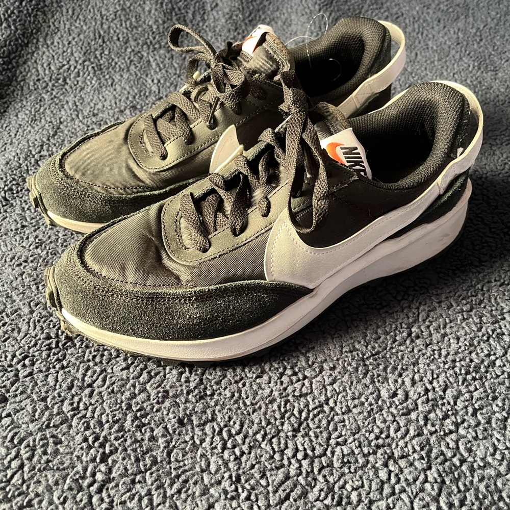 Nike waffle debut